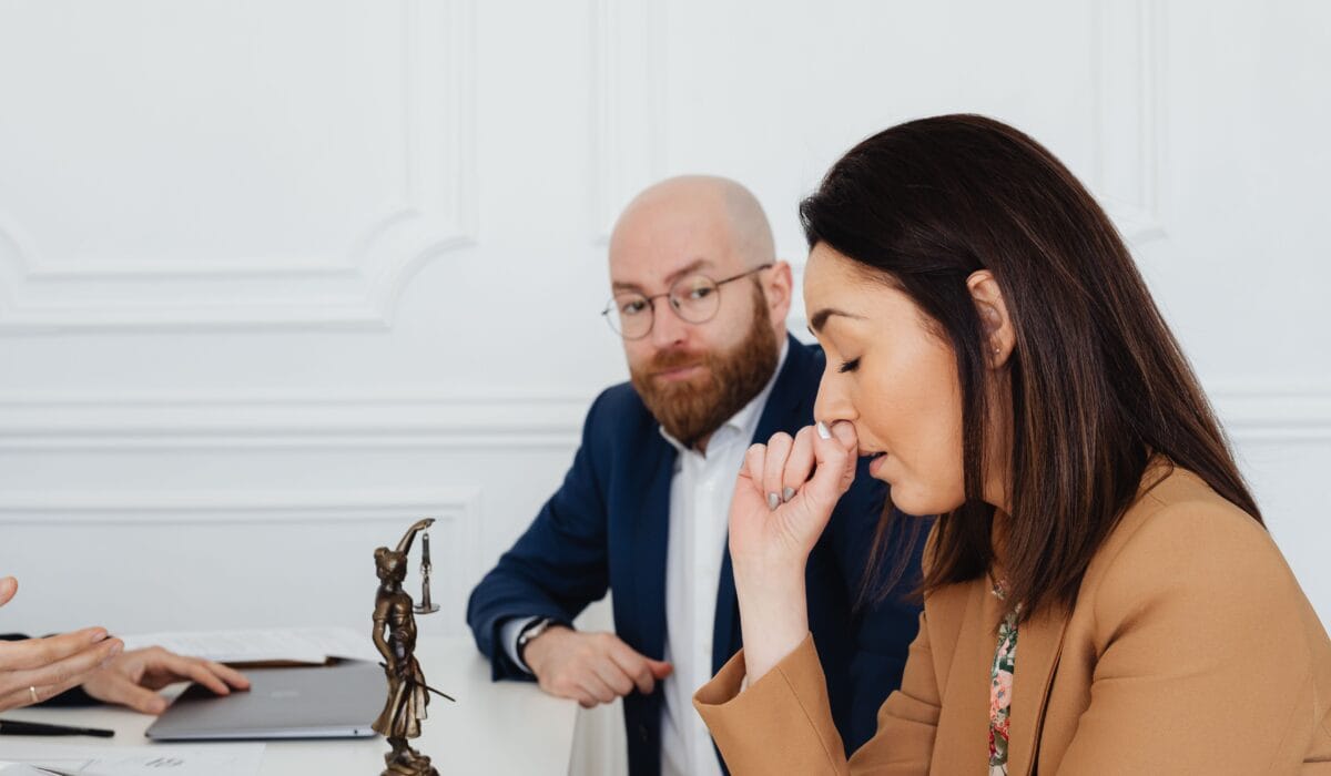 insolventierecht advocaat bedrijf — Wat doet een insolventierecht advocaat voor je bedrijf? — Photo by https://kaboompics.com/ on Pexels